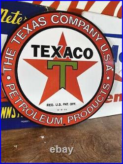 10-6-33 Vintage''texaco'' Gas & Oil Pump Plate 12 Inch Porcelain Sign