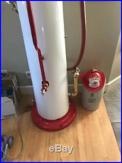 1926 Waynes 615 Gas Pump, Excellent Condition Texaco red and white