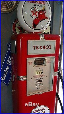 1936 Bowser 565-A Texaco Fire Chief Gas Pump