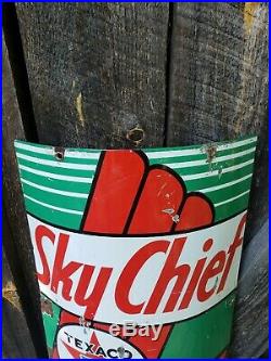 1940 Texaco Sky Chief gas pump Sign. 18inx12. Curved for Visible. Porcelain