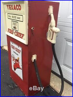 1950s Texaco Wolverine Toys Gas Pump with Original Porcelain Pump Sign