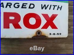 1959 Texaco Sky Chief Gas Pump Plate Sign. Rare size! 15inx10in. Porcelain