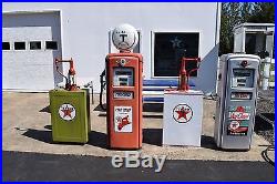 2 Gilbarco gas pumps and 2 lubsters