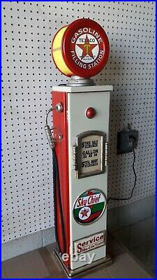 42 Texaco Sky Chief Gas Pump Cabinet with light. Man Cave/Gameroom Decor