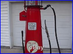 Antique G&B Gilbert and Barker Visible 10 Gallon Gas Pump Texaco Fire Chief