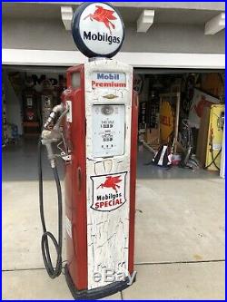 Bennet 371 Gas Pump. Mobilgas, Mobil, Sinclair, Flying A, Texaco, Shell