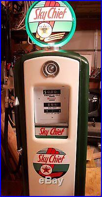Bennett Antique Gas Pump, 756 Series, Texaco Sky Chief