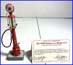 Danbury Mint Gas Pump The 1920 Texaco Fry Model 117 with C. O. A. In 1/24 scale