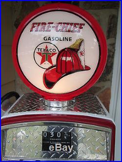 Fire Chief Texaco GasBoy Gas Pump with Lighted Globe M- 52CK50- S- 347412