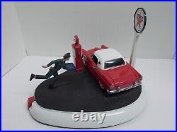 Franklin Mint 1955 T'bird & Texaco Pump with Attendant Bank Service With A Smile
