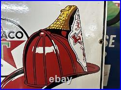 GUARANTEED ORIGINAL 1960 TEXACO FIRE CHIEF Pump Plate PORCELAIN Advertising OLD