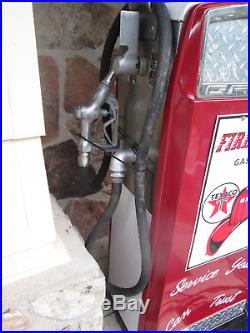 Gas Boy Gas Pump withKey Box Texaco Fire Chief Lighted Globe, Display only