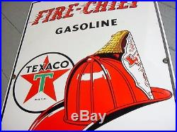 NEAR MINT ORIGINAL 1952 Vintage TEXACO FIRE CHIEF Old Gas Pump Porcelain Sign
