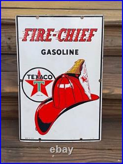 ORIGINAL 1947 TEXACO Gas & Oil Fire Chief Pump Plate Porcelain Sign, Fire Helmet