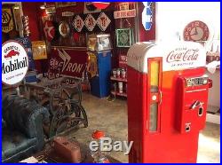 Original Wayne 866 gas pump restored in Texaco
