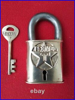 Rare Vintage Brass Texaco Gas Station Paddle Lock & Skeleton Key, Visible Pump