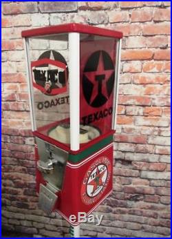 TEXACO GAS PUMP gumball machine candy dispenser bar game room 25 cent