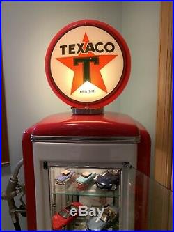 Texaco Lighted Gas Pump Display cCase