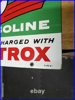 Texaco Sign Sky Chief Petrox Gas Pump Plate Porcelain 1961 18 x 12 Nice NOS