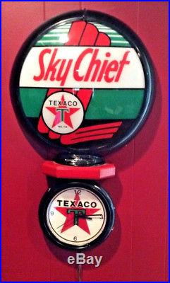Texaco Sky Chief lighted glass 13.5 Gas Pump Globe Lens With Clock. Wall Hang