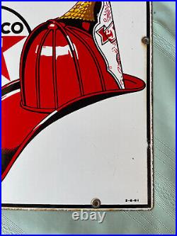 VINTAGE 1961 (TEXACO FIRE-CHIEF GASOLINE) PORCELAIN PUMP PLATE SIGN (18x 12)