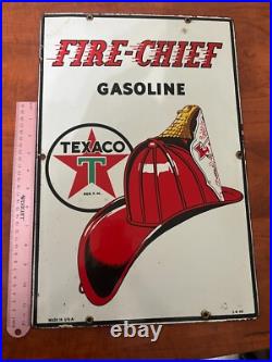 Vintage 1946 Original Texaco Fire Chief Porcelain Gas Pump Advertising Sign Vintage 1946 Original Texaco Fire Chief Porcelain Gas Pump Advertising Sign