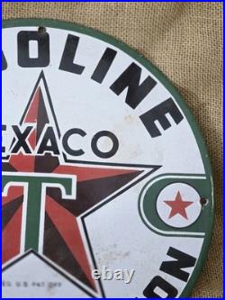 Vintage 1950's Texaco Gasoline Filling Station Porcelain Pump Sign 12