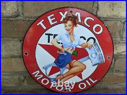 Vintage 1952 Texaco Motor Oil Porcelain Gas Station Pump Sign 12
