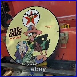 Vintage 1953 Texaco Fire-Chief Gasoline'Duffy Duck' Porcelain Gas & Oil Sign