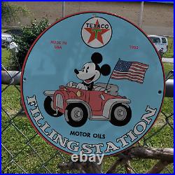 Vintage 1953 Texaco Motor Oils Filling Station Porcelain Gas & Oil Pump Sign