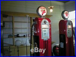 Vintage Circa 1937 Wayne 60 gas pump Texaco Fire Chief Restored! Nut and bolt