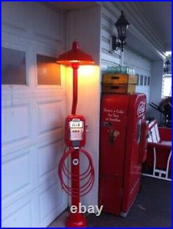 Vintage Eco Air Meter Gas Oil Red Texaco Restored With Light Pole GAS PUMP Vintage Eco Air Meter Gas Oil Red Texaco Restored With Light Pole GAS PUMP