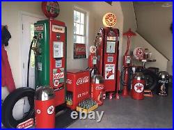 Vintage Eco Air Meter Gas Oil Red Texaco Restored With Light Pole GAS PUMP Vintage Eco Air Meter Gas Oil Red Texaco Restored With Light Pole GAS PUMP
