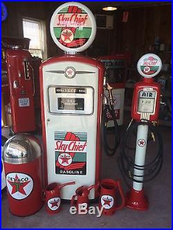 Vintage Eco Airmeter An Bennett 1066 Gas Pump PAIR! Restored! CAN SHIP Texaco Vintage Eco Airmeter An Bennett 1066 Gas Pump PAIR! Restored! CAN SHIP Texaco