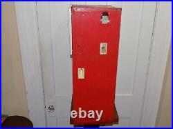 Vintage Texaco Fire Chief Gasoline Pump 2 Shelf Store Display Cabinet