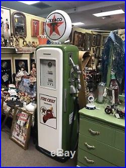 Vintage Texaco Gas Pump Working Counters
