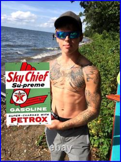 Vintage Texaco Gasoline Pump Porcelain Metal Petrox Sign Gas Oil marked 1962 Vintage Texaco Gasoline Pump Porcelain Metal Petrox Sign Gas Oil marked 1962