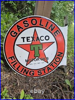 Vintage Texaco Motor Oils Double-sided Flange Porcelain Gas Station Sign Vintage Texaco Motor Oils Double-sided Flange Porcelain Gas Station Sign