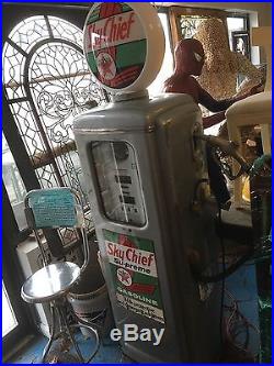 Vintage unrestored Texaco Sky Chief Tokheim Gas Pump mid century visible sign