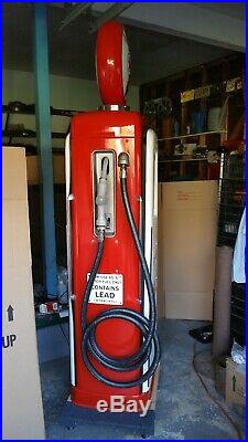 WAYNE MODEL 80 gas pump, Texaco Fire Chief gasoline